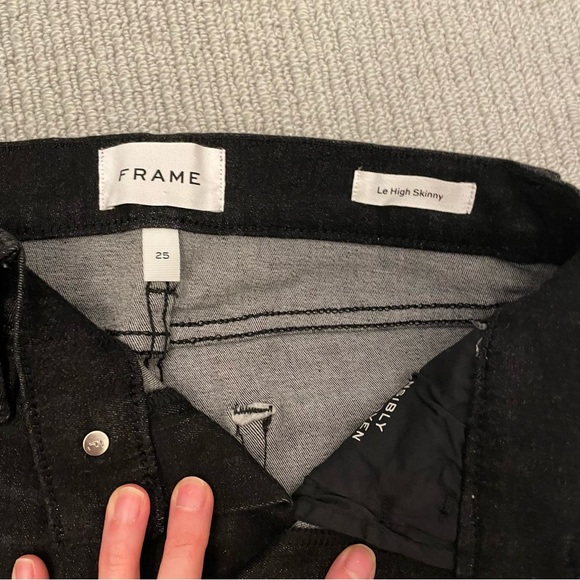 Frame Le High Skinny Jean - Picture 4 of 5